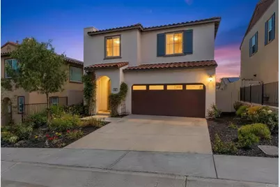 887 Brookdale Drive, Vista, CA 92081 - Photo 2
