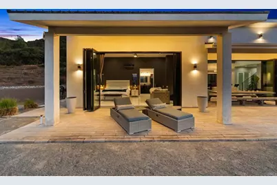 42950 Ivy Street, Murrieta, CA 92562 - Photo 22