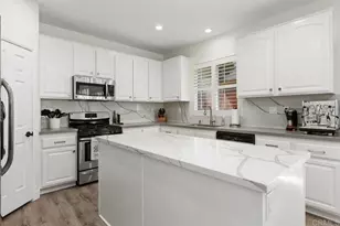 7373 Seafarer Pl, Carlsbad, CA 92011 - Photo 10