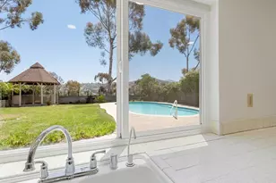 2511 Camino de Las Palmas, Lemon Grove, CA 91945 - Photo 18