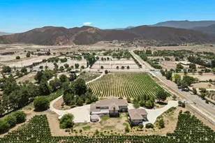 36910 Pauba Rd, Temecula, CA 92592 - Photo 2