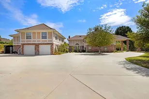 36910 Pauba Rd, Temecula, CA 92592 - Photo 10