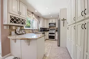 3228 Bernie Dr, Oceanside, CA 92056 - Photo 10