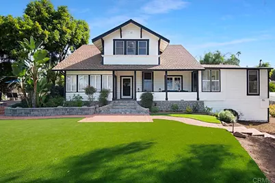 210 S Vine Street, Fallbrook, CA 92028 - Photo 2
