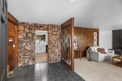 667 Crescent Lane, Vista, CA 92084 - Photo 4
