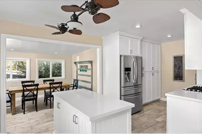 697 Ocean View Avenue, Encinitas, CA 92024 - Photo 20