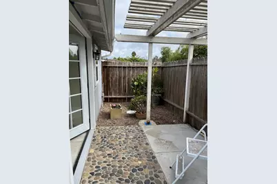 697 Ocean View Avenue, Encinitas, CA 92024 - Photo 46