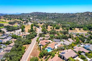 10236 Lake Meadow Ln, Escondido, CA 92026 - Photo 42