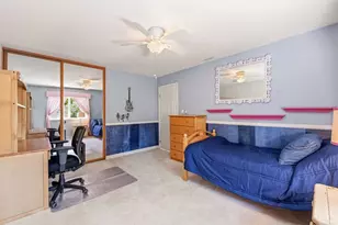 1865 Highgrove Dr, Escondido, CA 92027 - Photo 16