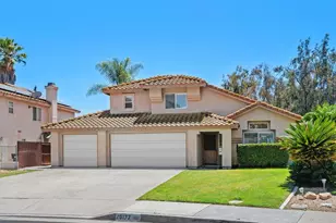 25177 Calle De Tres Amigos, Murrieta, CA 92563 - Photo 2