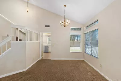 25177 Calle De Tres Amigos, Murrieta, CA 92563 - Photo 8