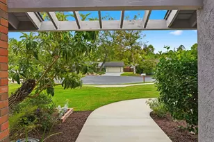 745 Blackhawk Cir, Vista, CA 92081 - Photo 4