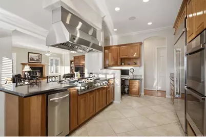 2308 Avenida La Cima, Escondido, CA 92027 - Photo 10
