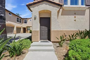 30451 Pelican Bay, Murrieta, CA 92563 - Photo 2