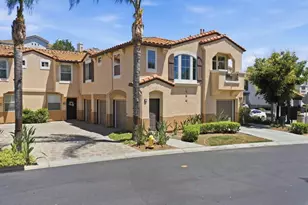 30451 Pelican Bay, Murrieta, CA 92563 - Photo 2