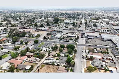 467 W G St, Colton, CA 92324 - Photo 20