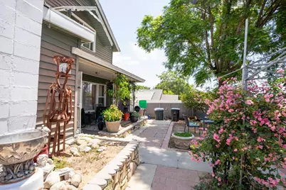 467 W G St, Colton, CA 92324 - Photo 4