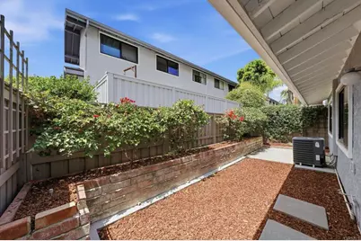 8210 Caminito Modena, La Jolla, CA 92037 - Photo 36