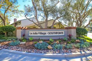 8210 Caminito Modena, La Jolla, CA 92037 - Photo 2