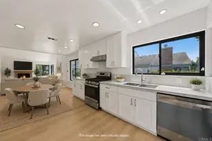 8210 Caminito Modena, La Jolla, CA 92037 - Photo 6
