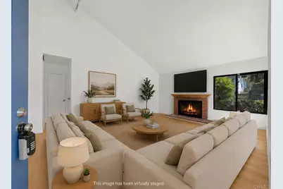 8210 Caminito Modena, La Jolla, CA 92037 - Photo 4