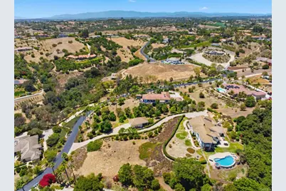 2292 Dos Lomas, Fallbrook, CA 92028 - Photo 44