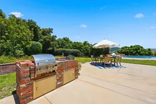 2292 Dos Lomas, Fallbrook, CA 92028 - Photo 48