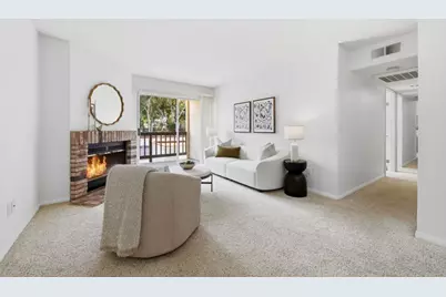 7130 Shoreline Dr #1202, San Diego, CA 92122 - Photo 2