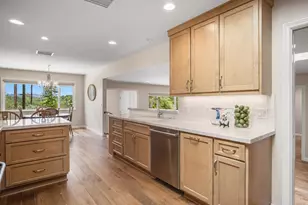 2211 Winterwarm Dr, Fallbrook, CA 92028 - Photo 8