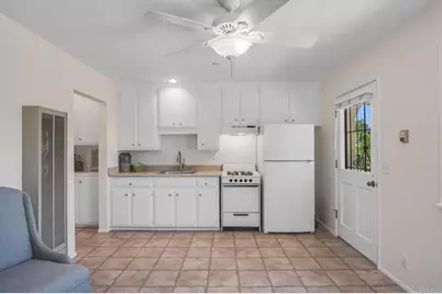 2211 Winterwarm Dr, Fallbrook, CA 92028 - Photo 30