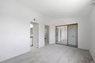 6805 Briarwood Dr, Carlsbad, CA 92011 - Photo 18