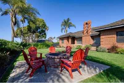 215 N Vulcan Avenue, Encinitas, CA 92024 - Photo 24