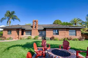 215 N Vulcan Ave, Encinitas, CA 92024 - Photo 2