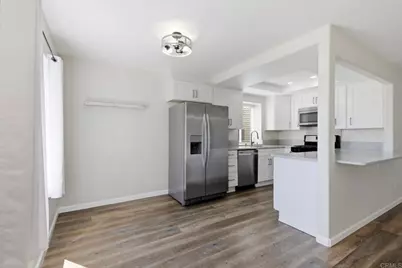 7400 Altiva Place, Carlsbad, CA 92009 - Photo 4