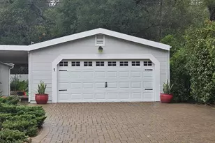 8975 Lawrence Welk Dr, Escondido, CA 92026 - Photo 2