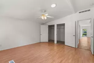8975 Lawrence Welk Dr, Escondido, CA 92026 - Photo 20