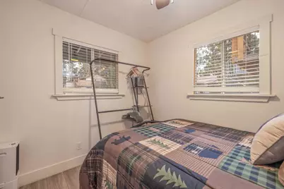 271 Leonard Ln, Sugarloaf, CA 92386 - Photo 16
