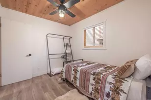 271 Leonard Ln, Sugarloaf, CA 92386 - Photo 18