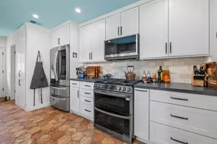 1718 Law St, San Diego, CA 92109 - Photo 4
