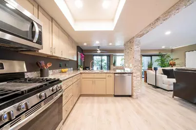 4016 Layang Layang Circle #C, Carlsbad, CA 92008 - Photo 18