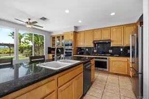 6611 Sitio Sago, Carlsbad, CA 92011 - Photo 18