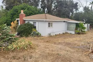 1619 Foothll Dr, Vista, CA 92084 - Photo 4