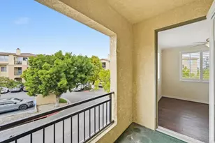 3855 Elijah Ct, San Diego, CA 92130 - Photo 12