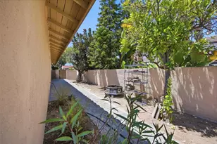 7738 Madrilena Way, Carlsbad, CA 92009 - Photo 40