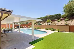 5736 Soledad Mountain Rd, La Jolla, CA 92037 - Photo 14
