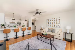 5736 Soledad Mountain Rd, La Jolla, CA 92037 - Photo 2