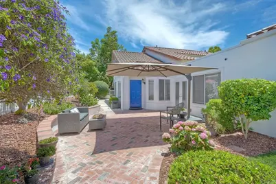 5033 Santorini Way, Oceanside, CA 92056 - Photo 2