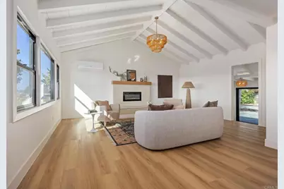 2101 Grandview Street, Oceanside, CA 92054 - Photo 4