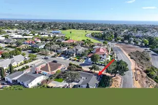2101 Grandview St, Oceanside, CA 92054 - Photo 2
