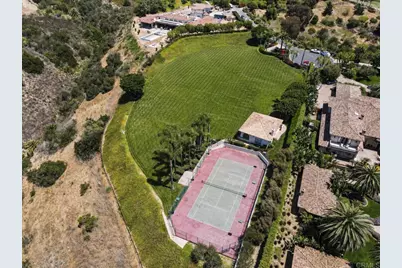 5910 Ladys Secret Ct, Rancho Santa Fe, CA 92067 - Photo 8